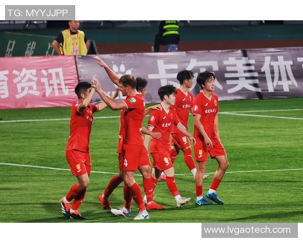 重庆足球队状态分析：近期表现与未来发展趋势探讨