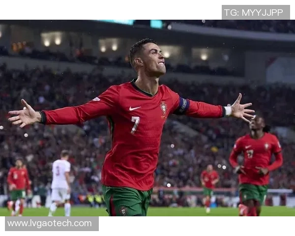 美国队足球明星的辉煌历程与未来展望解析